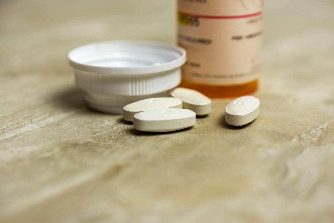 Augmentin deguna blakusdobumu infekcijas ārstēšanai: devas un blakusparādības