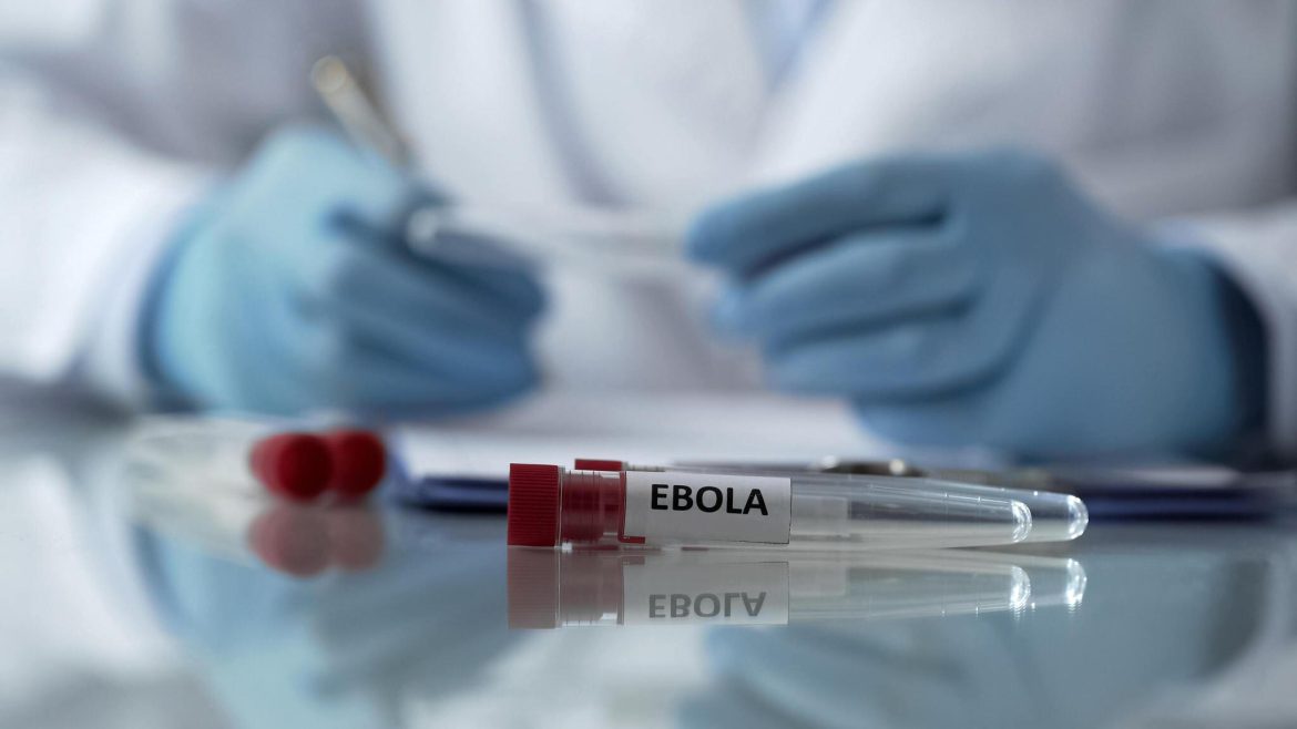 Latviski pareizais un medicīniski korektais nosaukums ir:

**Karpu kanāla sindroms**

Piezīme: Bieži lieto arī nosaukumu **karpālā kanāla sindroms**, taču atbilstoši latviešu medicīnas terminoloģijai ieteicams lietot formu “karpu kanāla sindroms”. Oriģinālvalodā termins ir *carpal tunnel syndrome*.