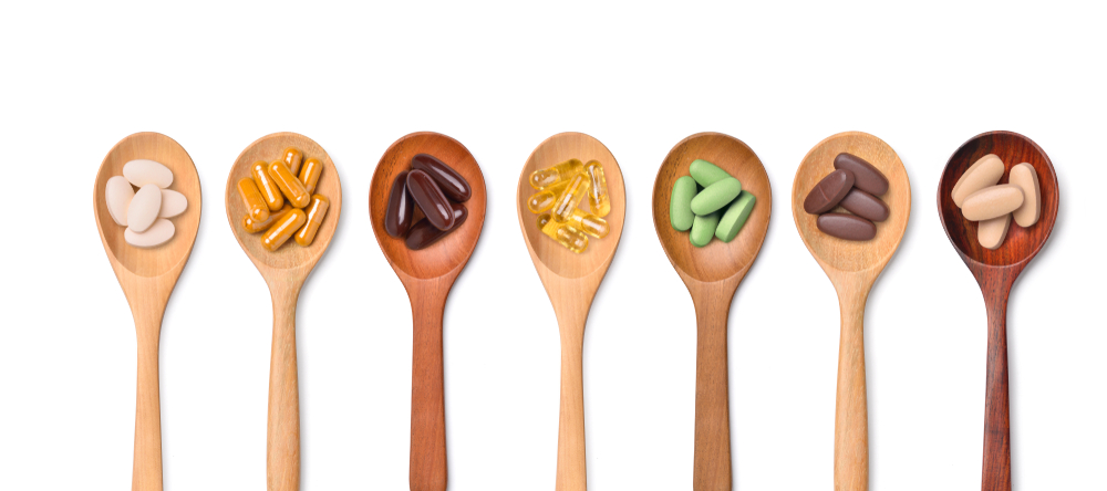 Multivitamīni: lietošana, blakusparādības, mijiedarbība